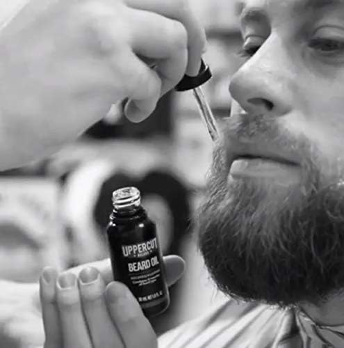 How to Use: Uppercut Deluxe Beard Oil 30ml applying oil to beard grooming routine