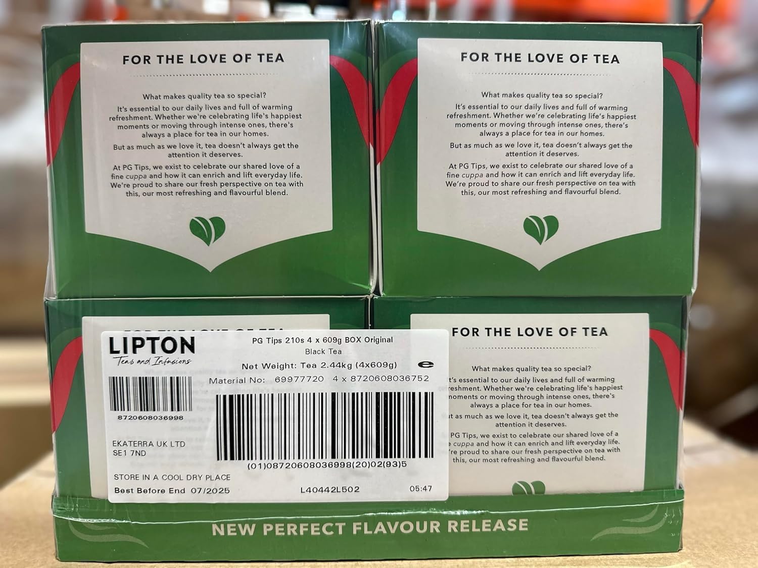 Barcode Image: PG Tips black tea bags 4x210 pack barcode packaging